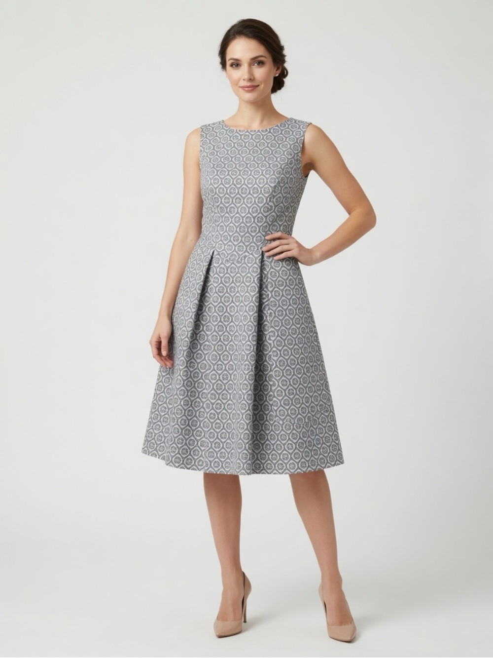 Max Studio Rayon Blend Navy and White Sleeveless Elegant Fit & Flare Midi Dress